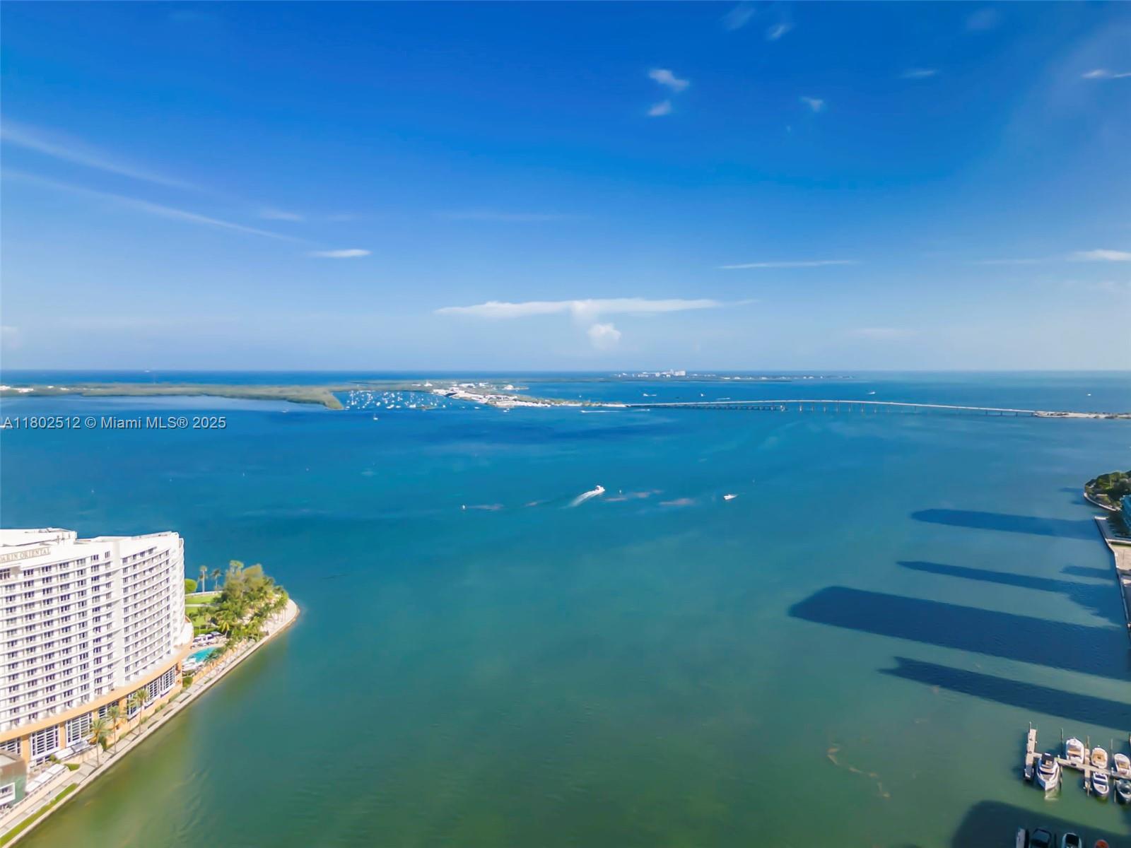 495 Brickell Ave 3905