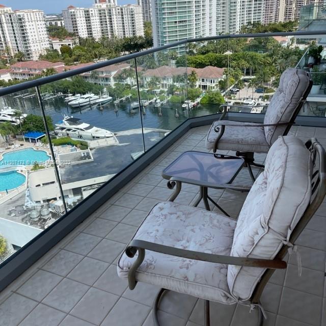 Photo 11 of 34 of 19707 Turnberry Way 17D condo