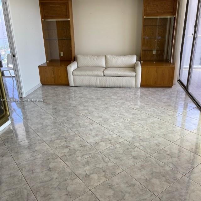 Photo 16 of 34 of 19707 Turnberry Way 17D condo