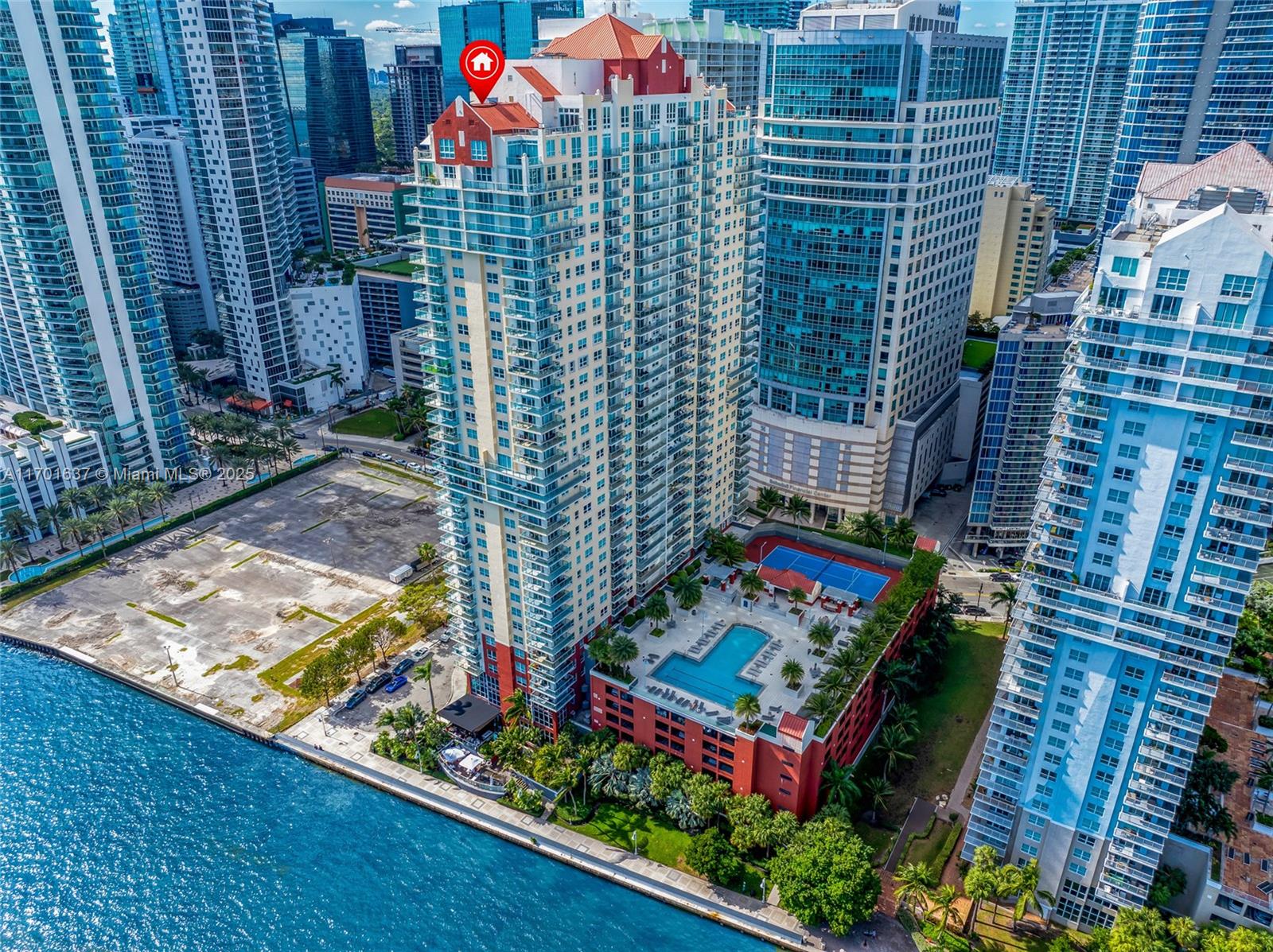 THE MARK ON BRICKELL COND - Residential