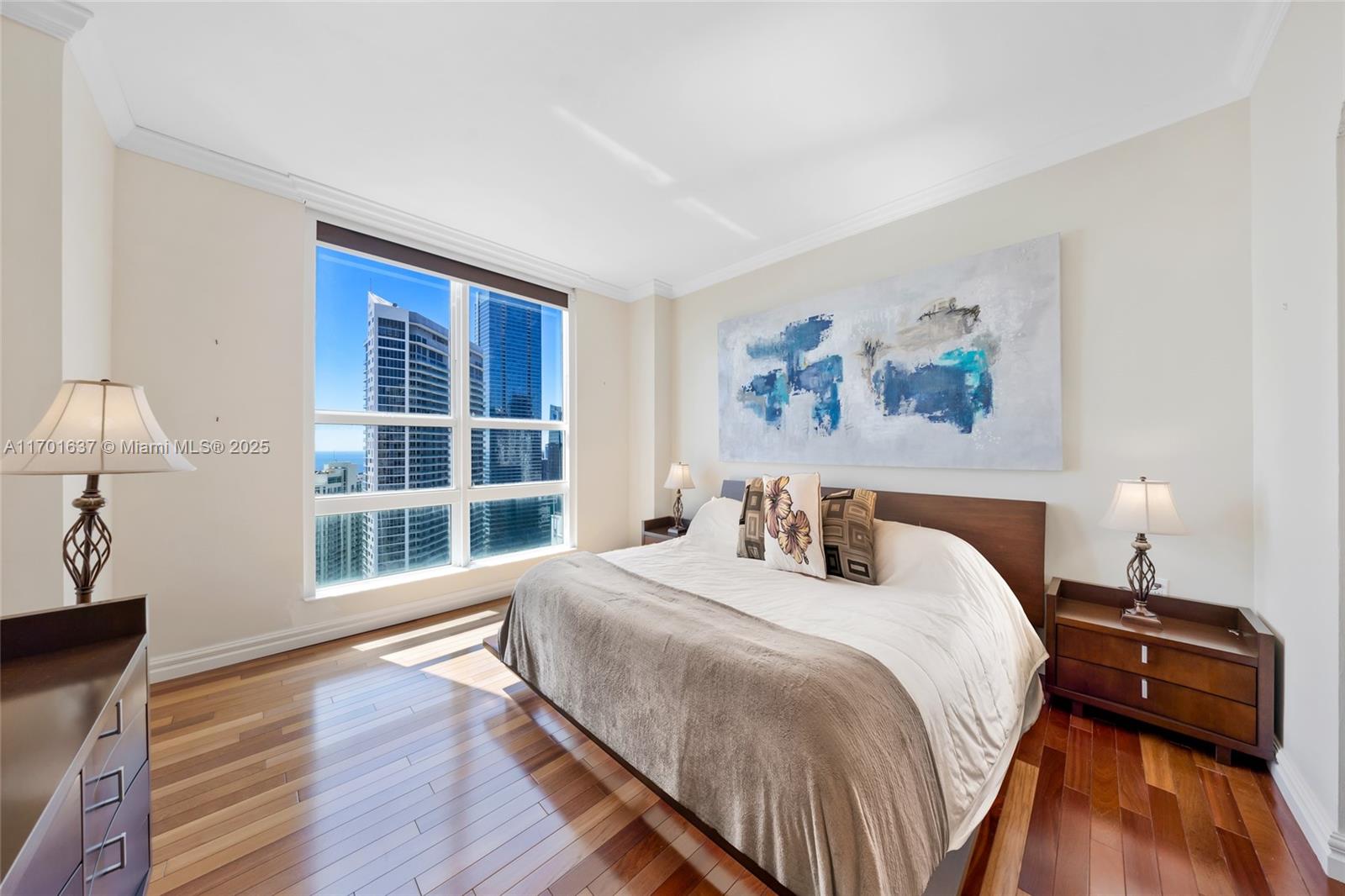 THE MARK ON BRICKELL COND - Residential