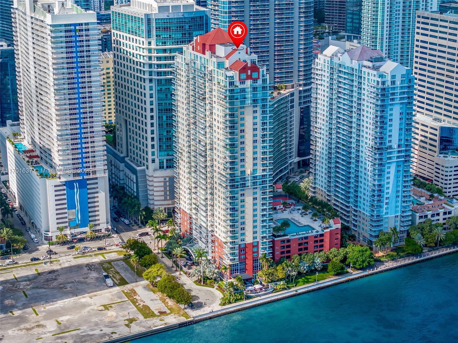THE MARK ON BRICKELL COND - Residential