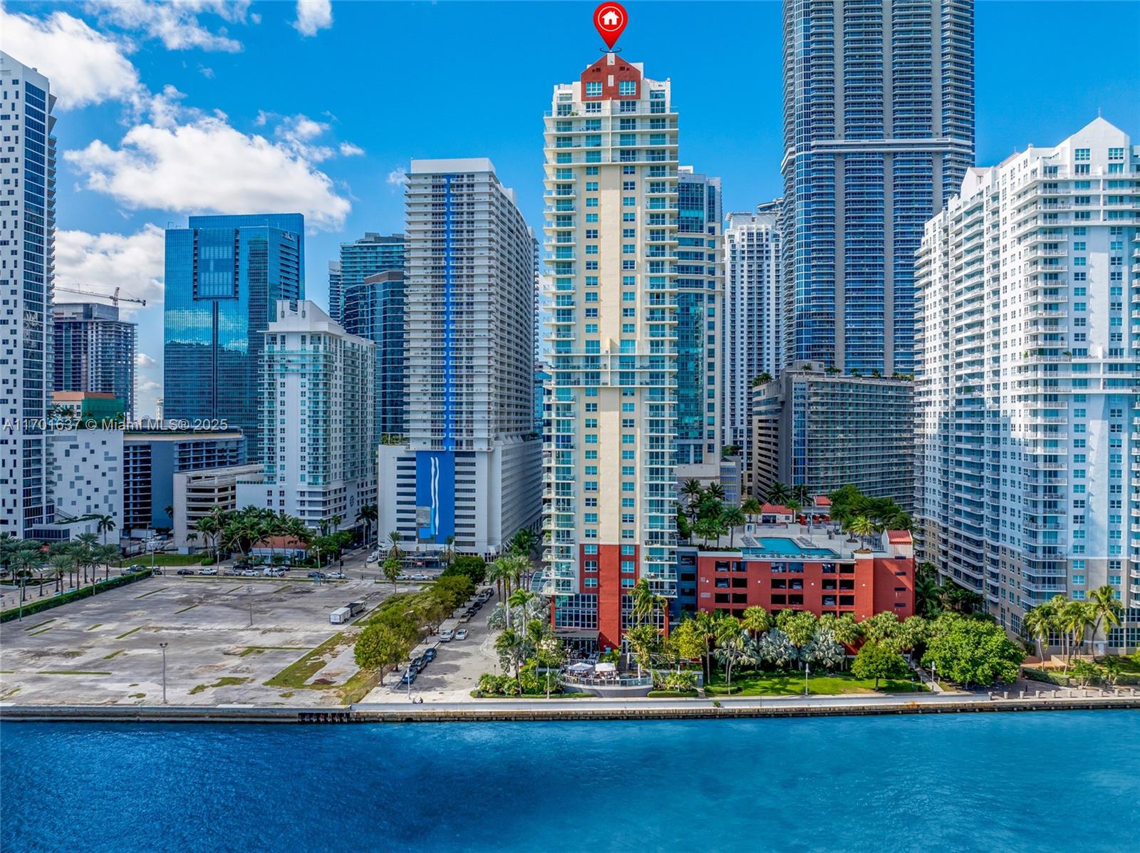 THE MARK ON BRICKELL COND - Residential