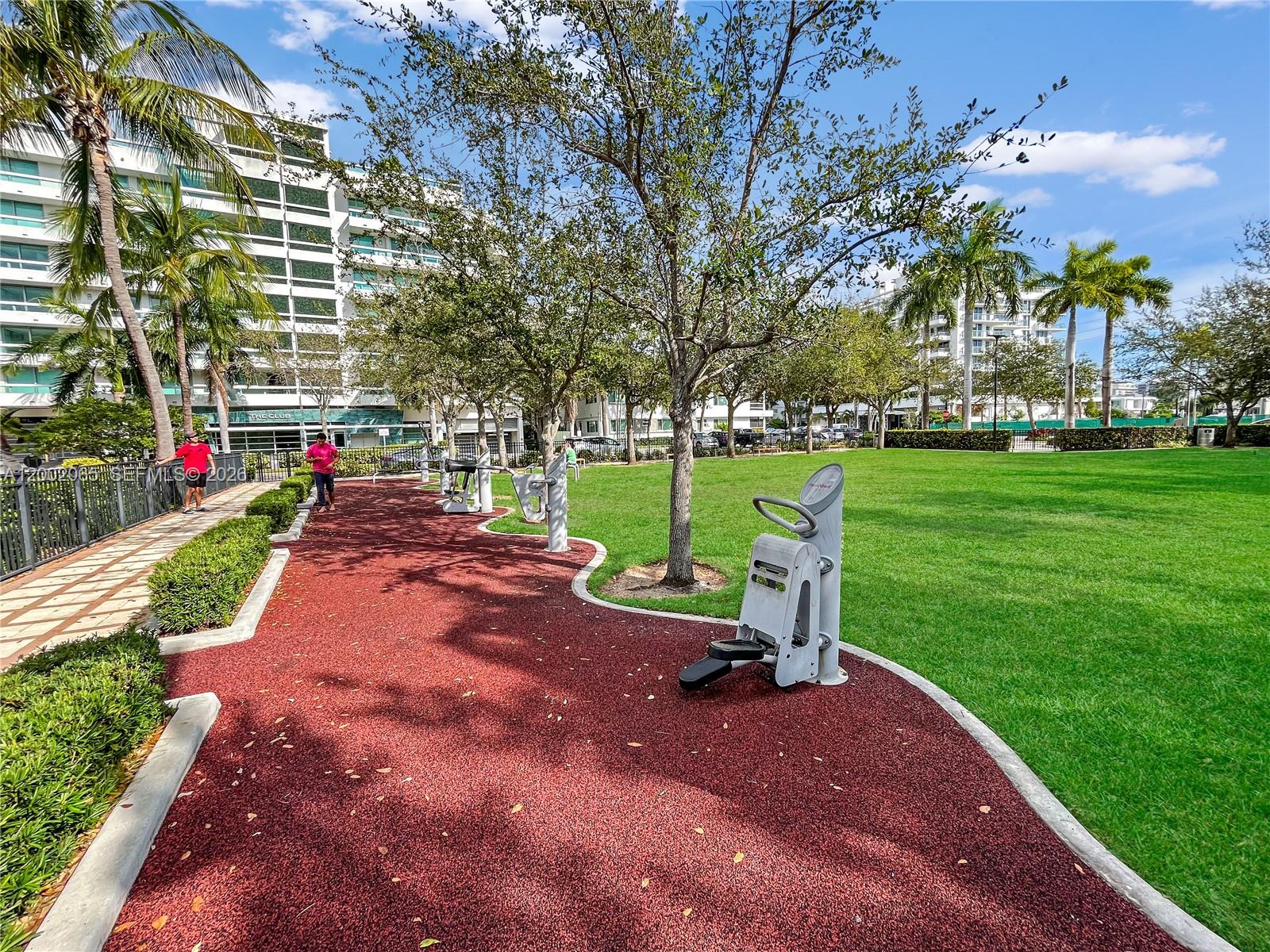 BAY HARBOR CLUB CONDO - Residential Lease