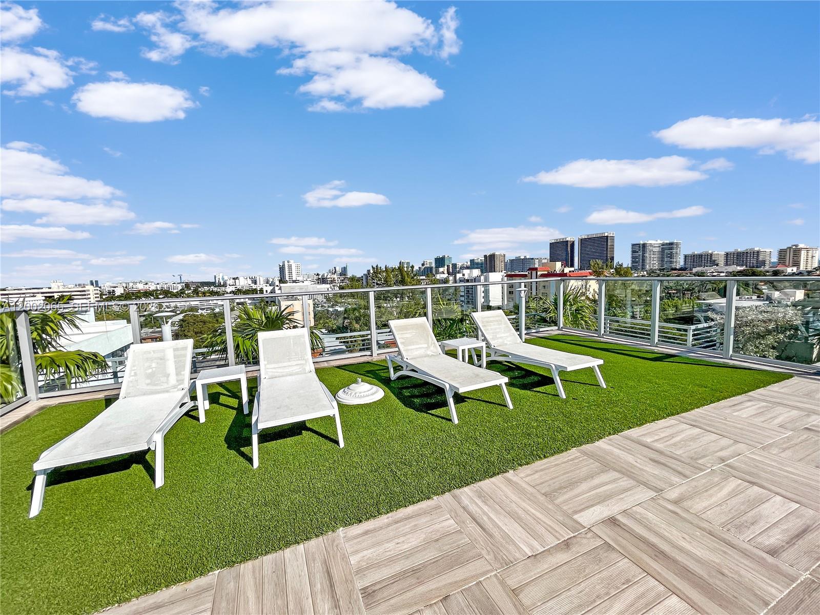 BAY HARBOR CLUB CONDO - Residential Lease