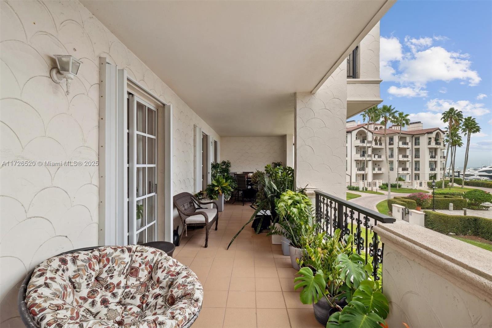 BAYSIDE VILLAGE EAST - Residential