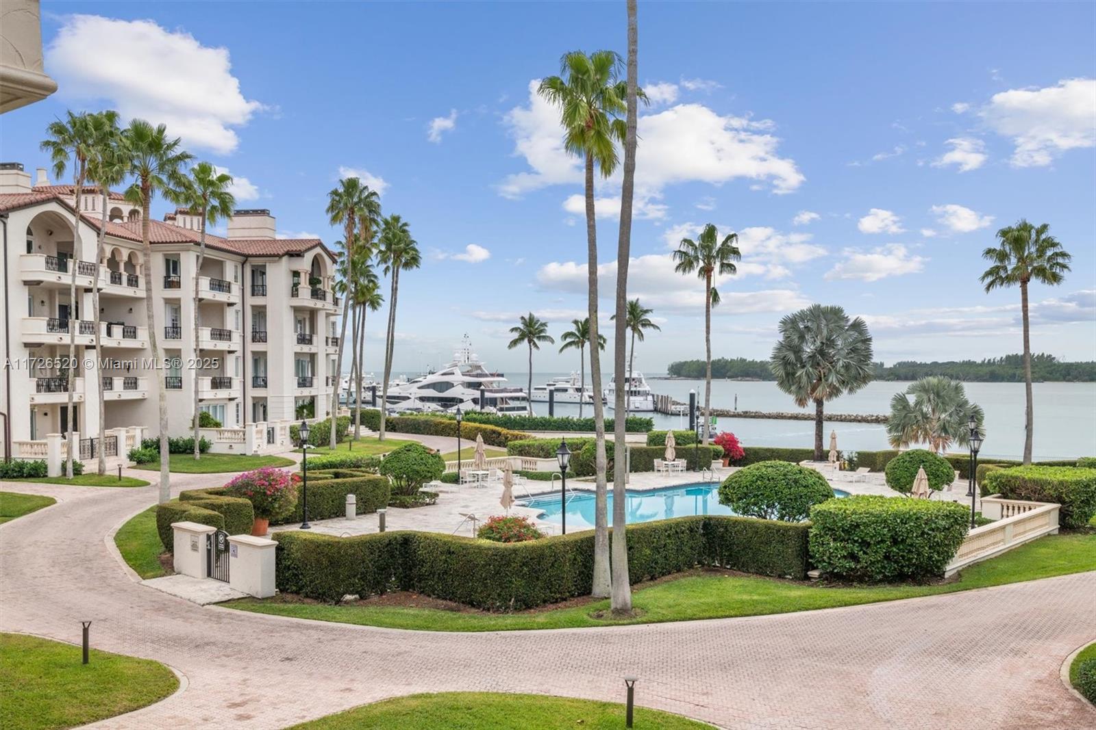 BAYSIDE VILLAGE EAST - Residential