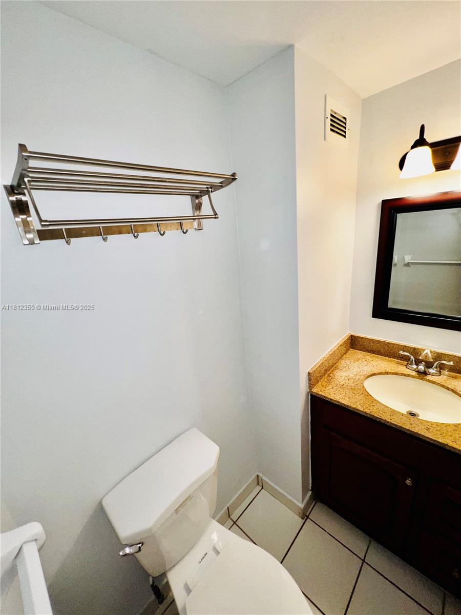 TRITON TOWER CONDO - Residential Lease