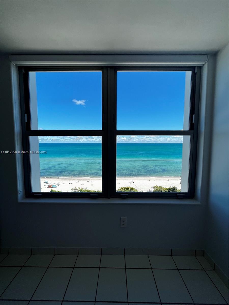 TRITON TOWER CONDO - Residential Lease
