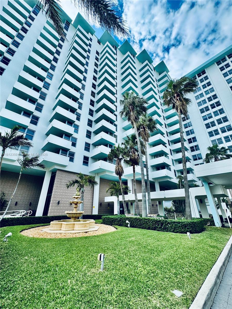 TRITON TOWER CONDO - Residential Lease