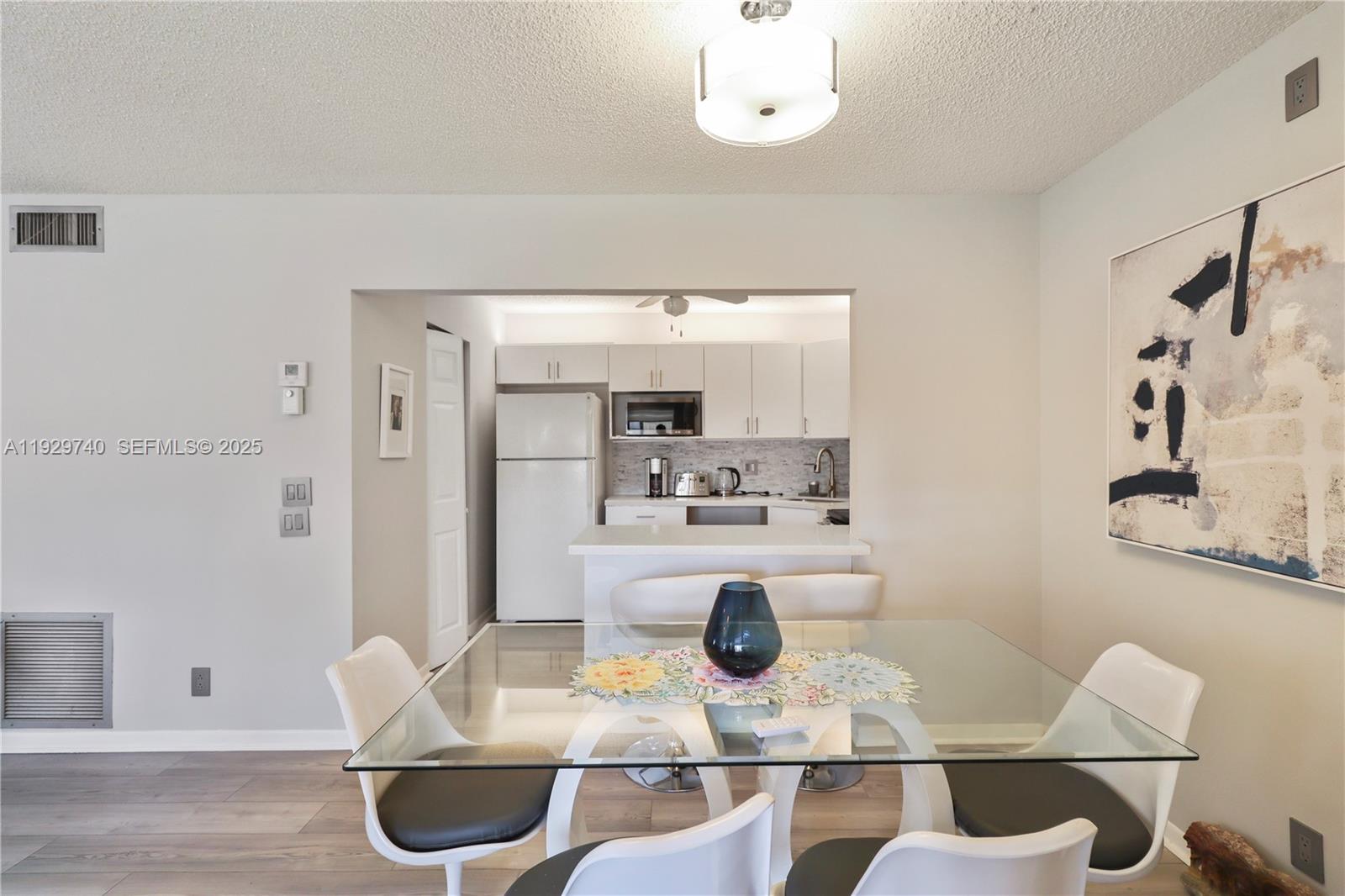 PINE RIDGE SOUTH III COND - Residential Lease