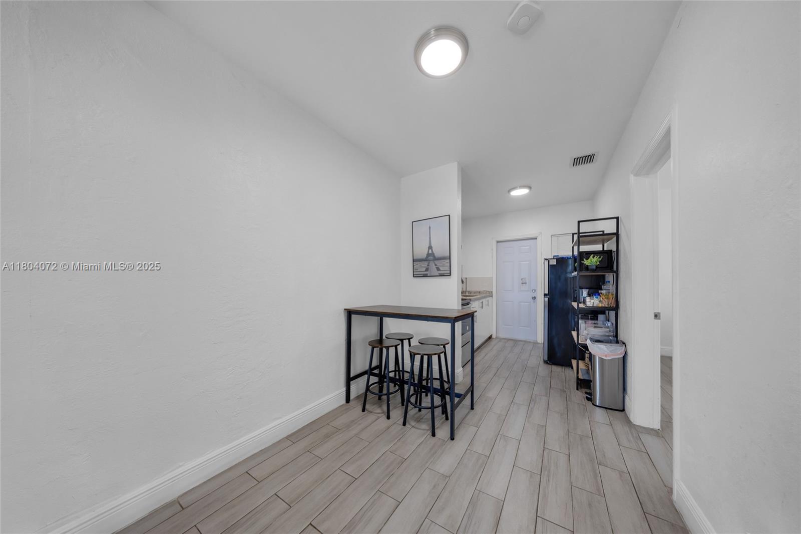 NO MIAMI EST SEC 3 - Residential Income