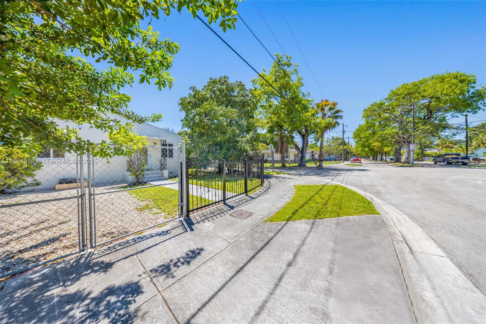 NO MIAMI EST SEC 3 - Residential Income