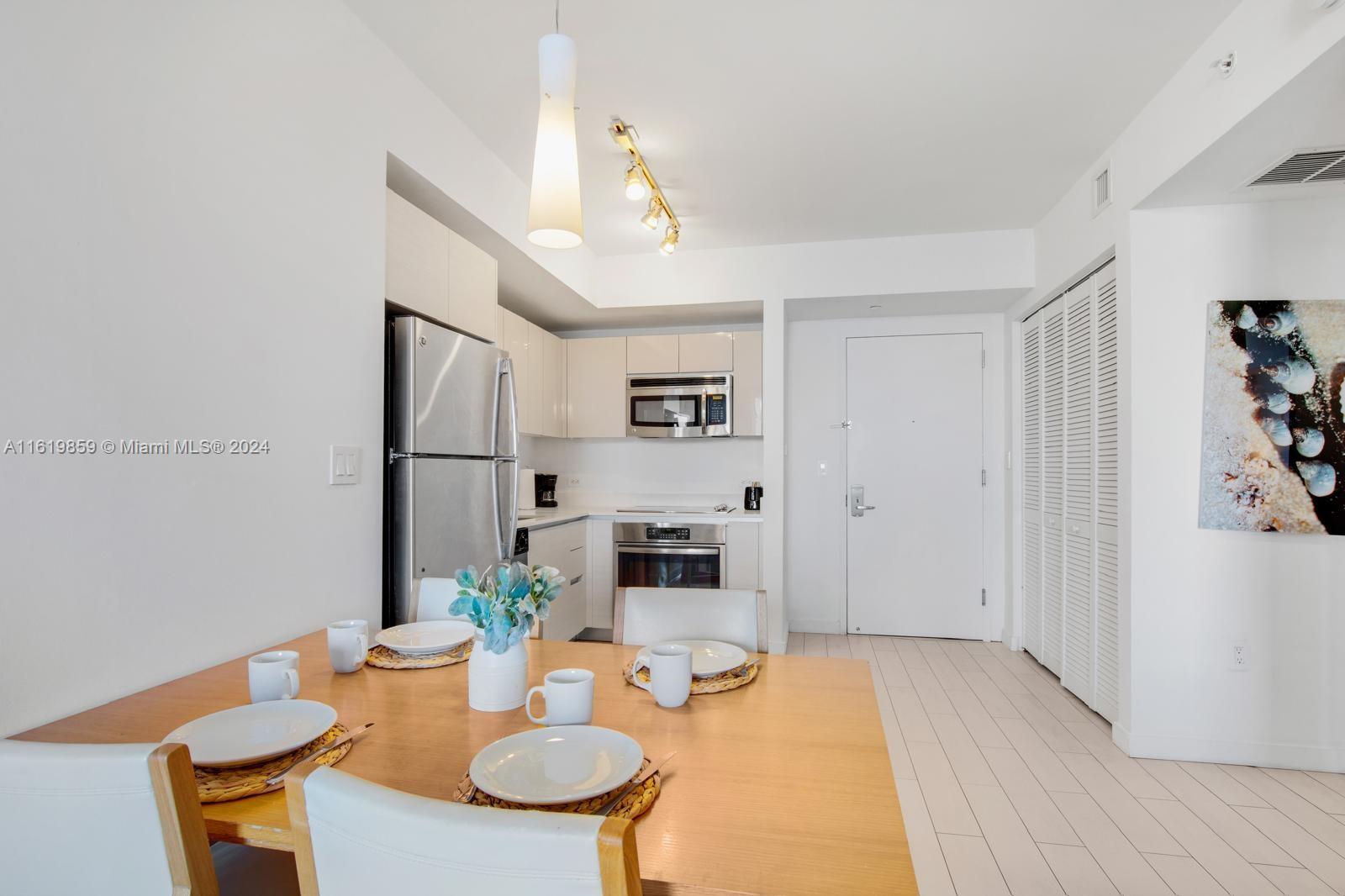 BEACHWALK CONDOMINIUM - Residential