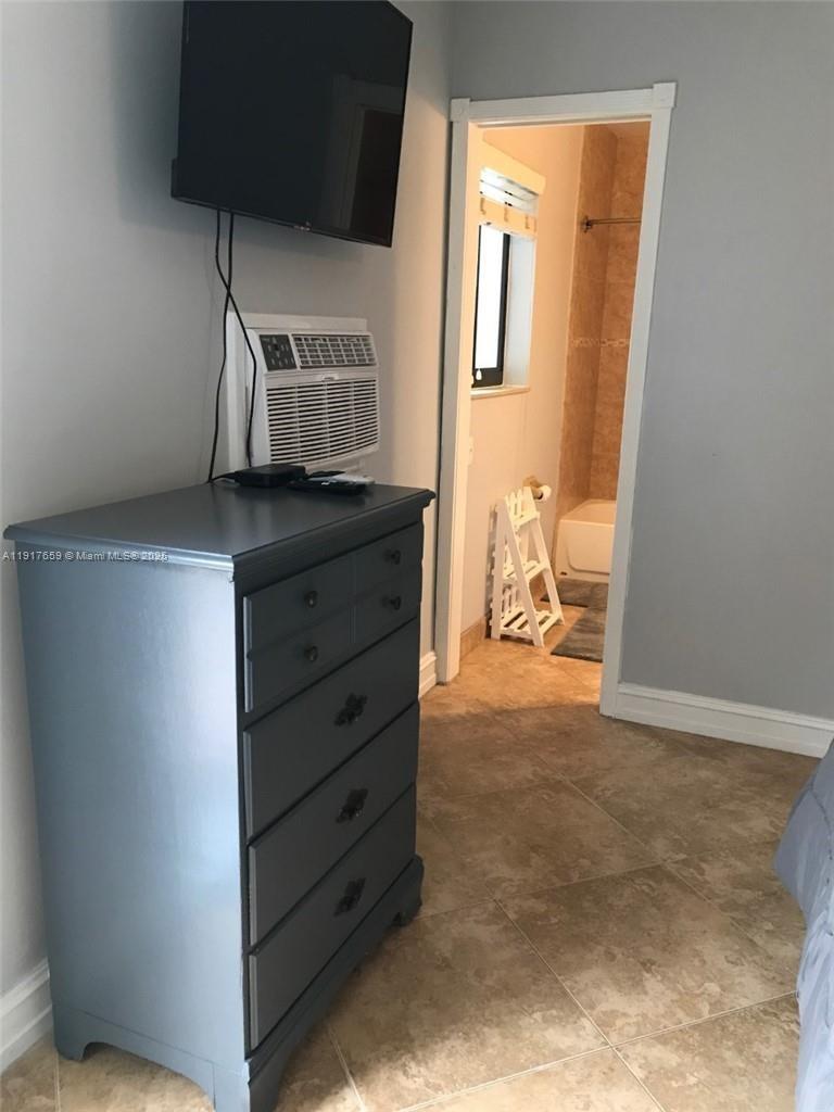 FAIRFAX BROLLIAR ADD SEC - Residential Lease