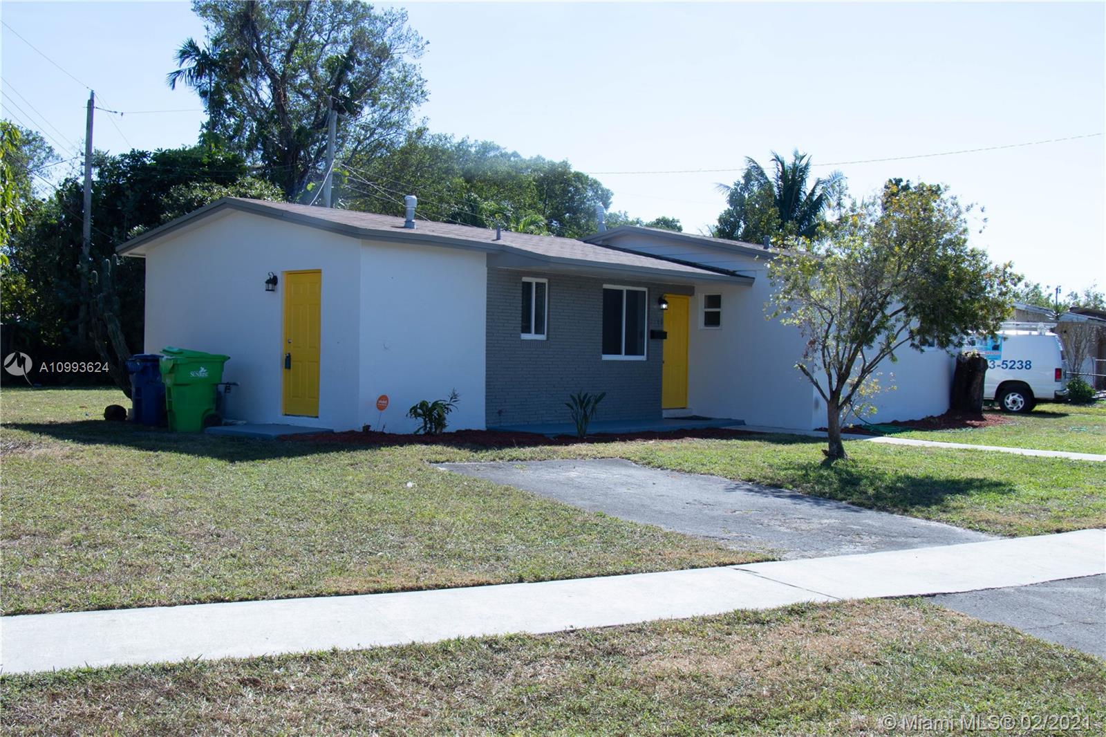 SUNRISE GOLF VILLAGE SEC - Residential