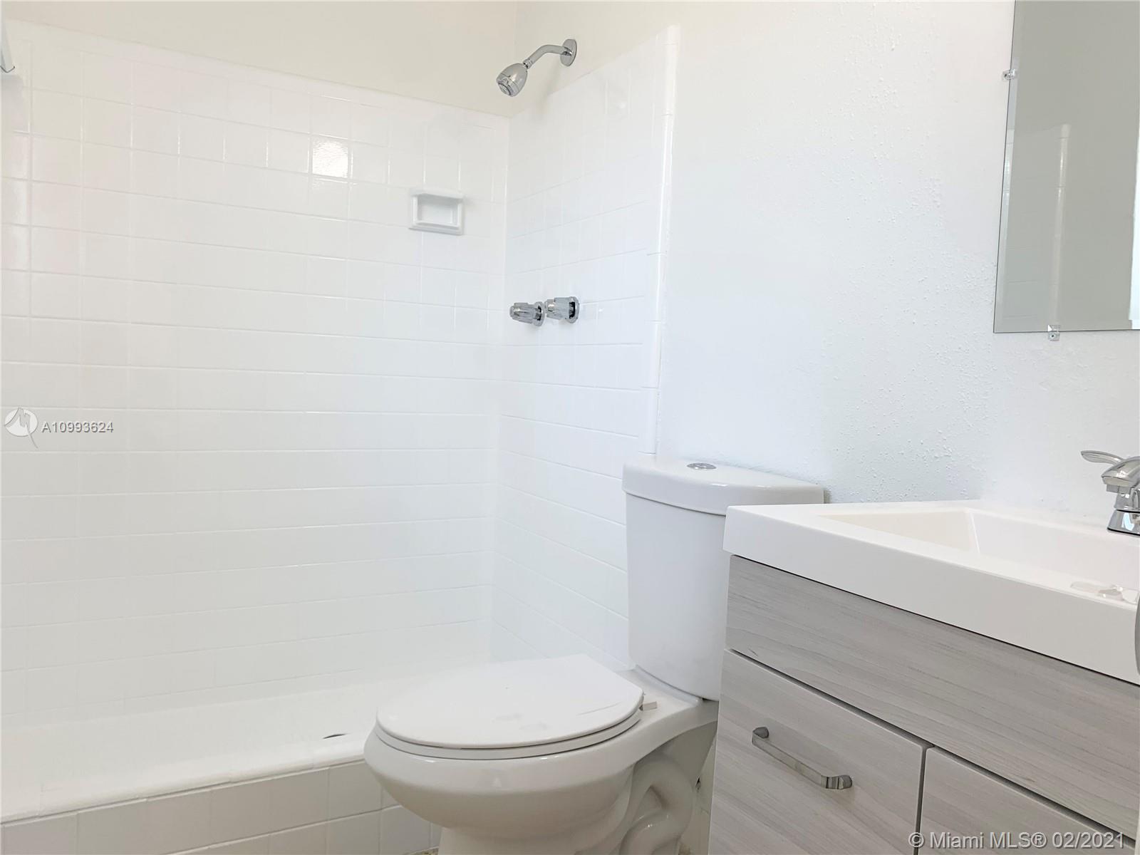 SUNRISE GOLF VILLAGE SEC - Residential