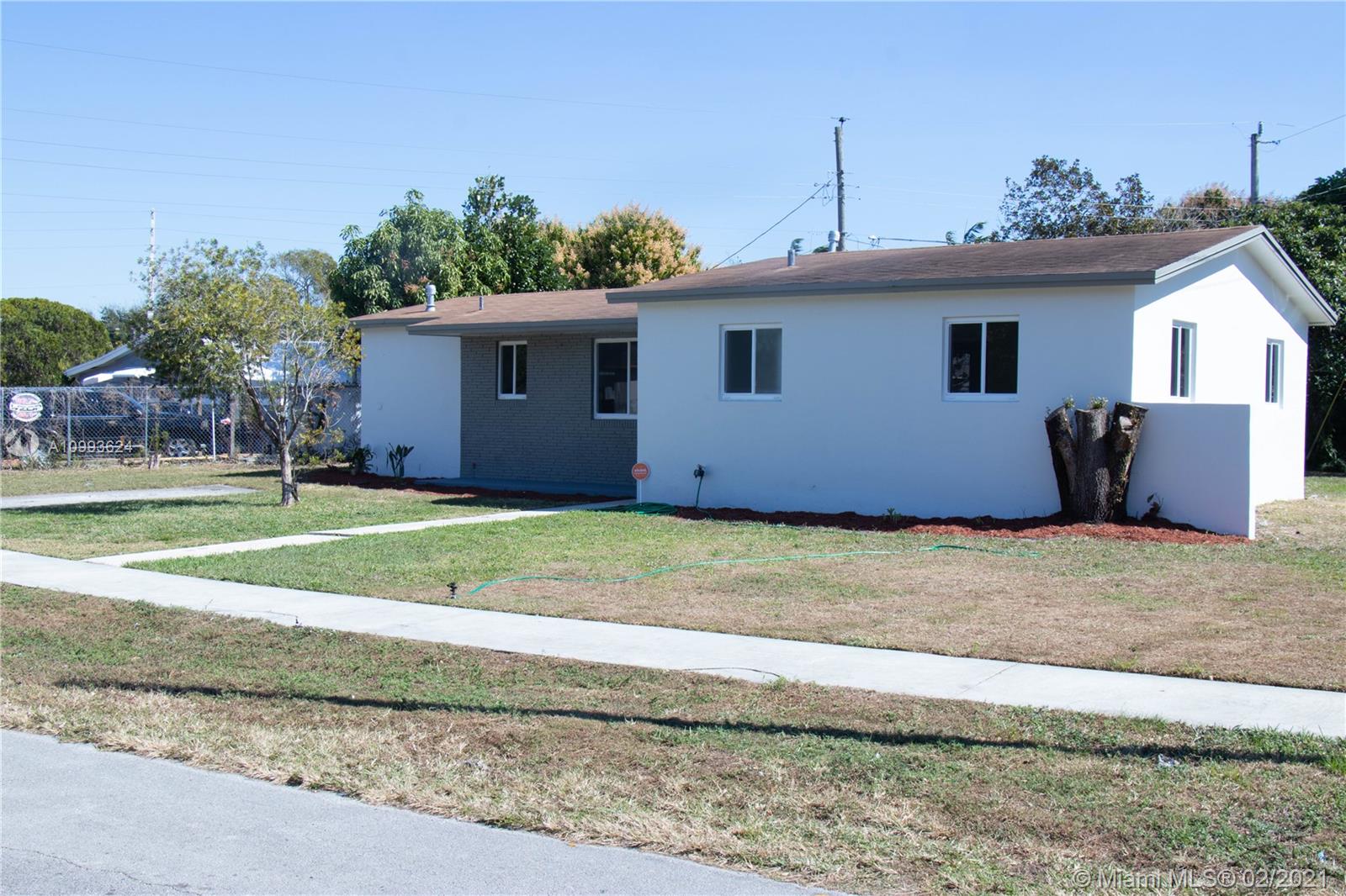 SUNRISE GOLF VILLAGE SEC - Residential