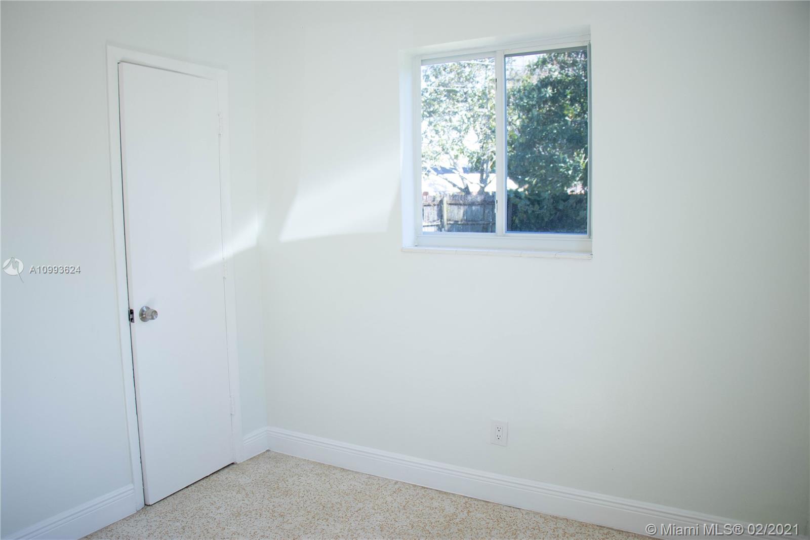 SUNRISE GOLF VILLAGE SEC - Residential