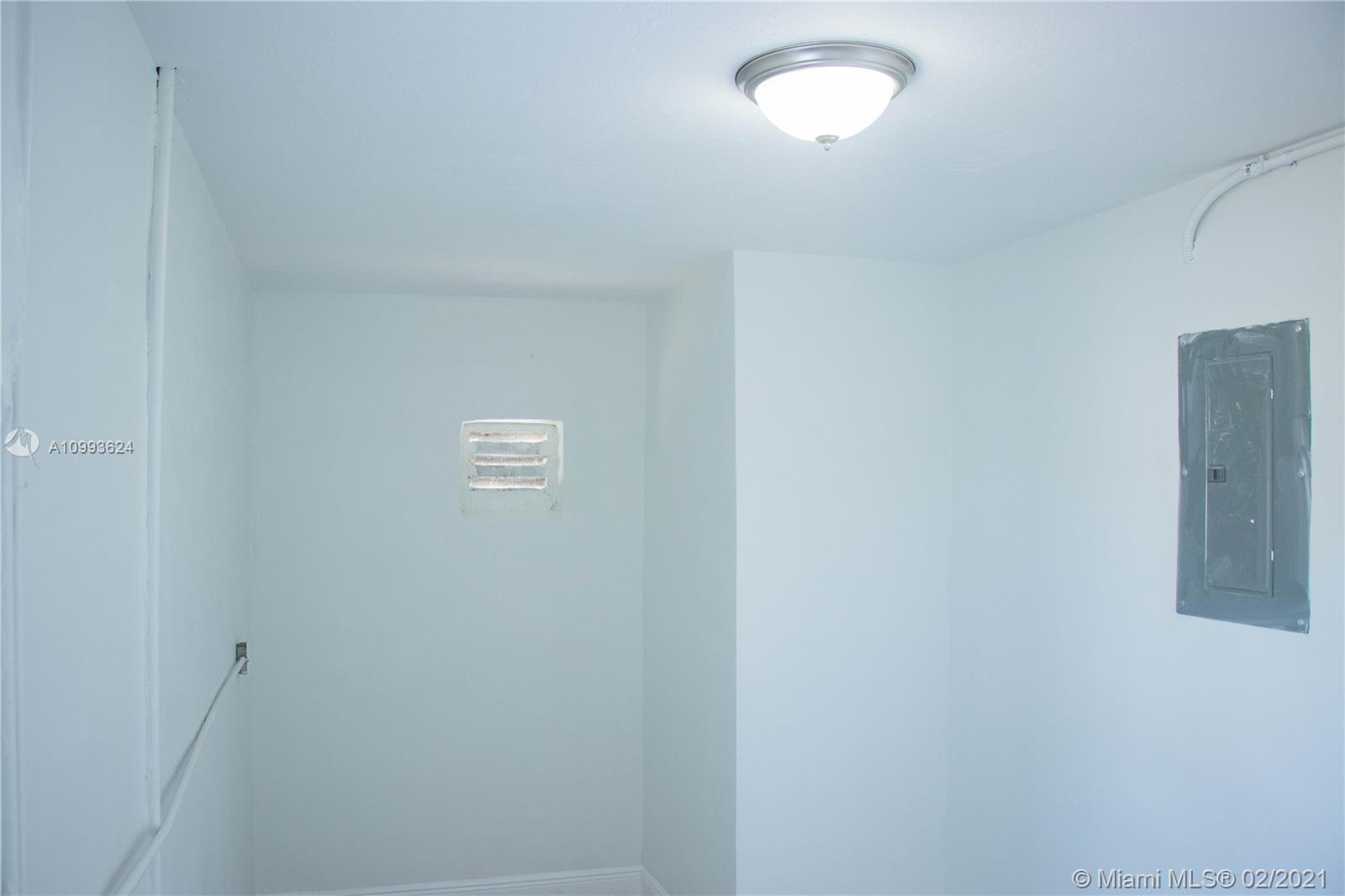 SUNRISE GOLF VILLAGE SEC - Residential