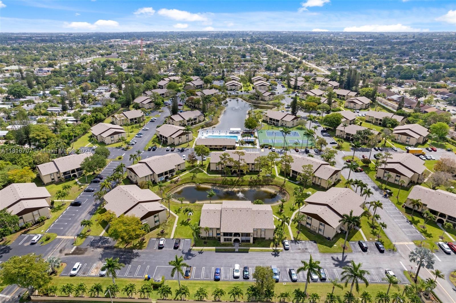 PINE RIDGE III CONDO - Residential