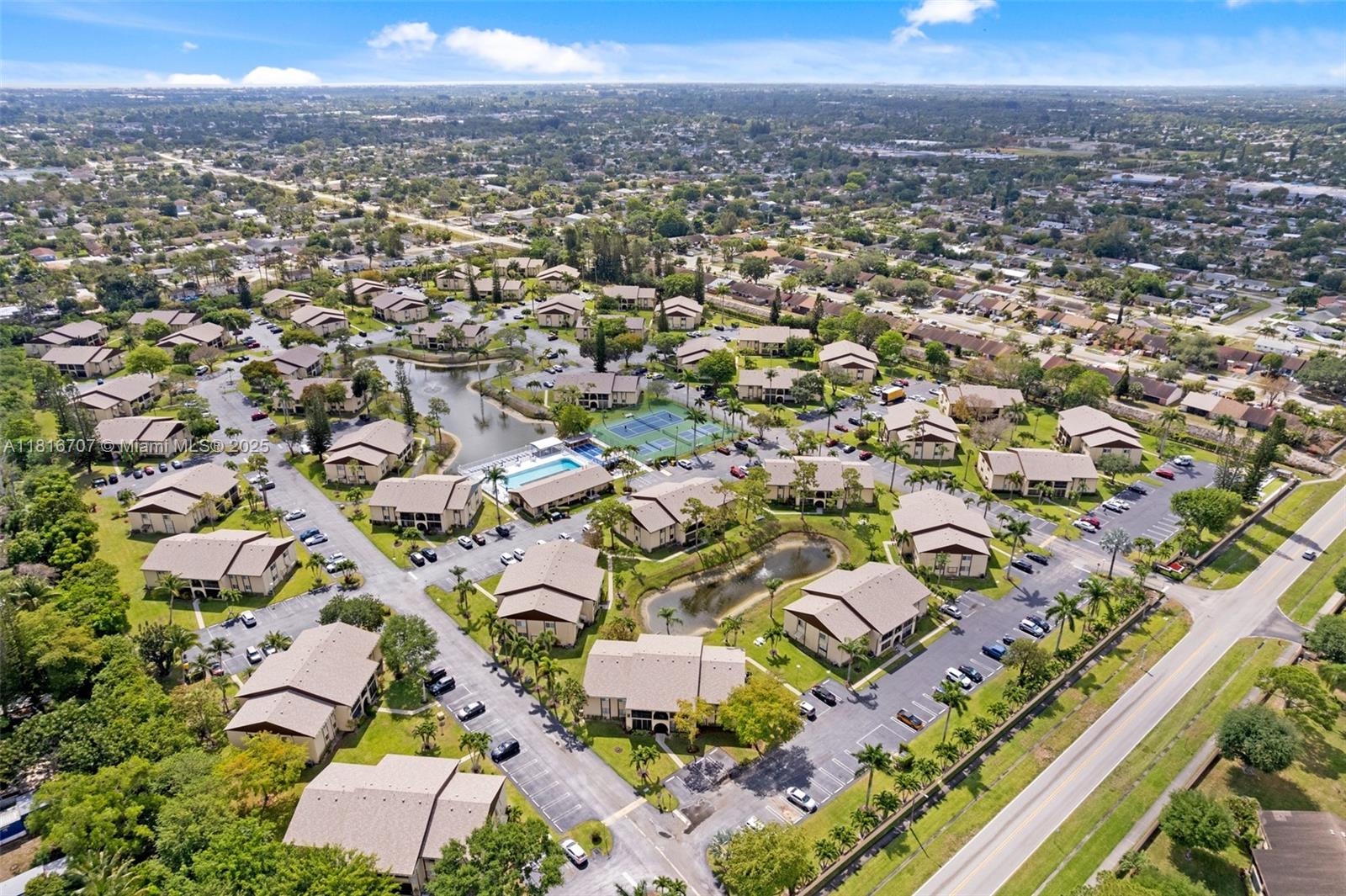 PINE RIDGE III CONDO - Residential