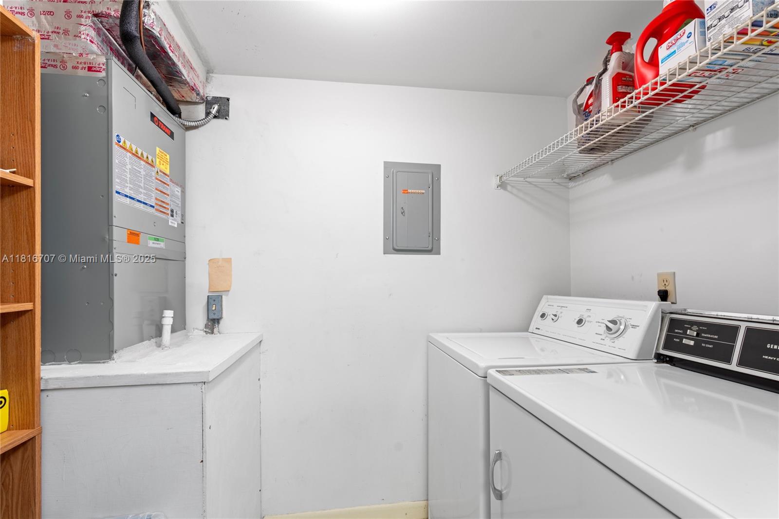 PINE RIDGE III CONDO - Residential