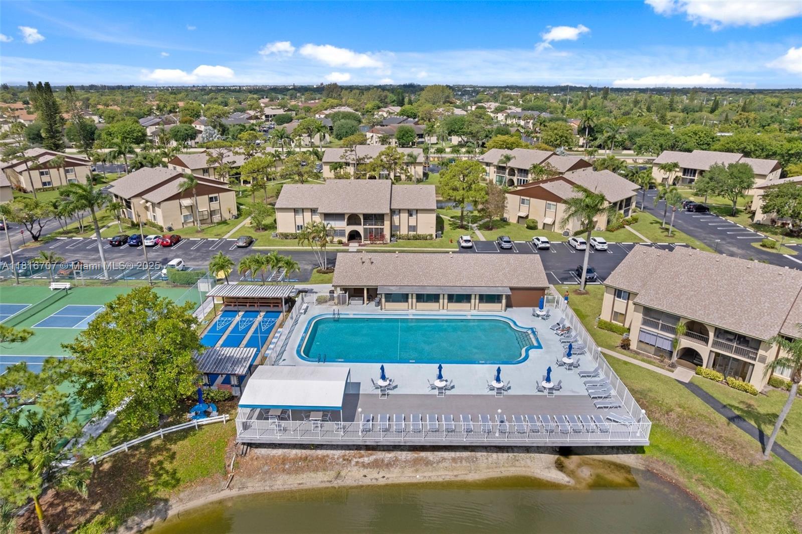 PINE RIDGE III CONDO - Residential