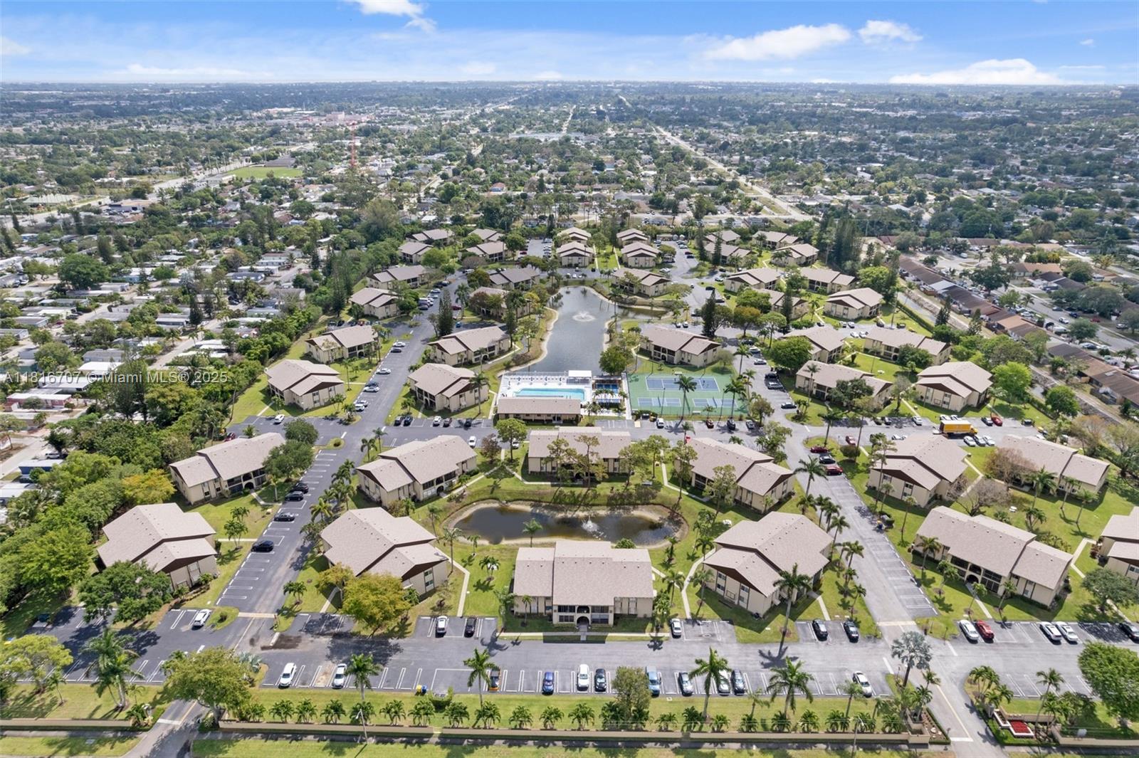 PINE RIDGE III CONDO - Residential