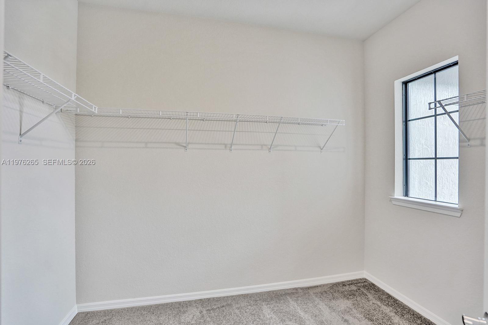 OAK TREE PROPERTY REDEVEL - Residential Lease