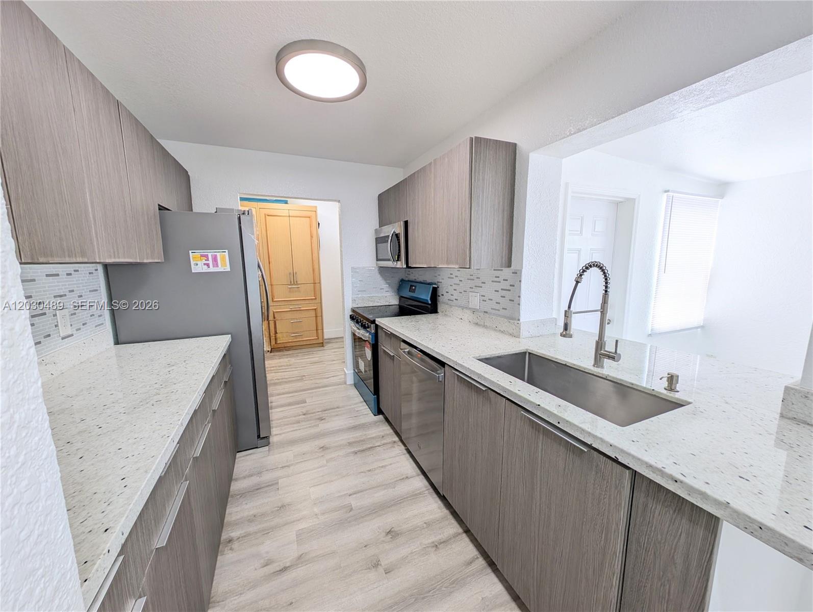 3221 NW 12th Pl