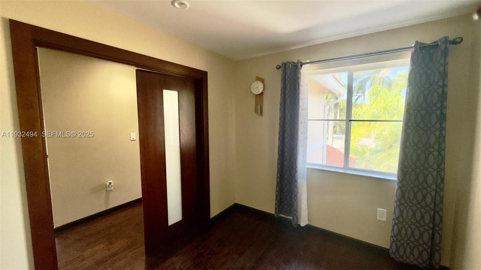 WEST LAKE VILLAGE PLAT - Residential Lease