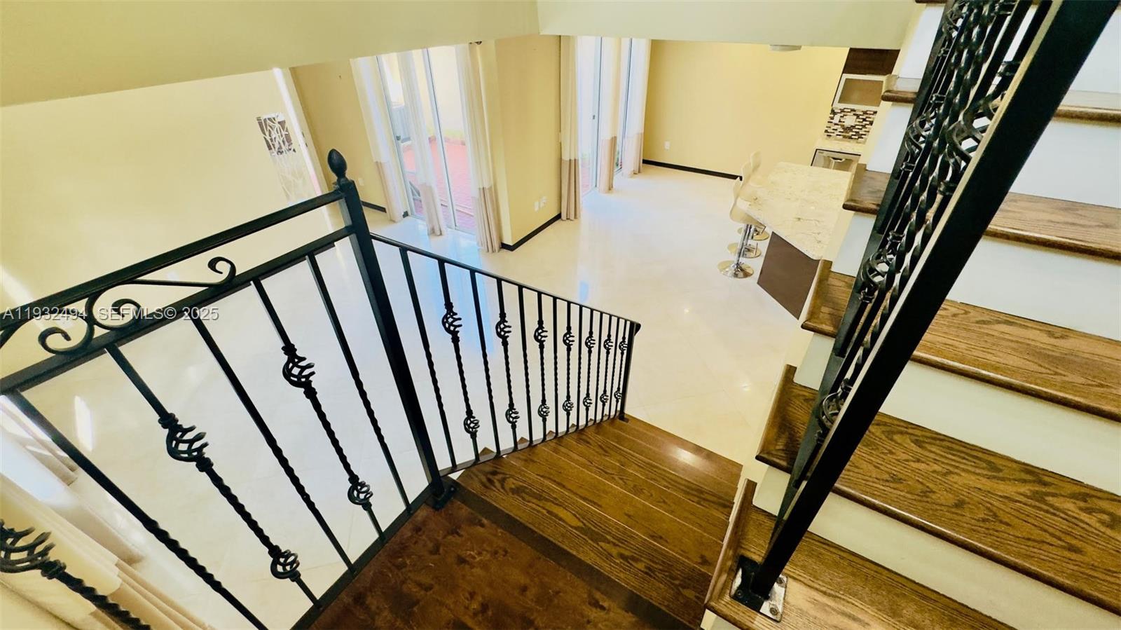 WEST LAKE VILLAGE PLAT - Residential Lease