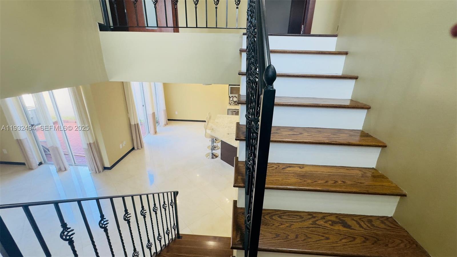 WEST LAKE VILLAGE PLAT - Residential Lease