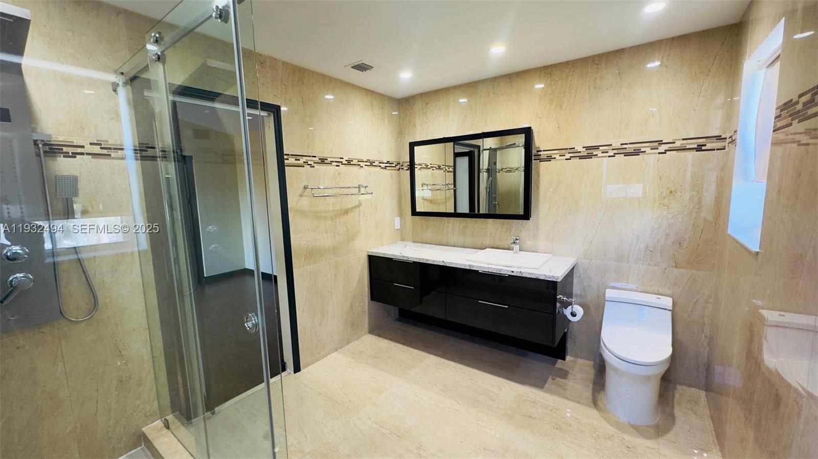 WEST LAKE VILLAGE PLAT - Residential Lease