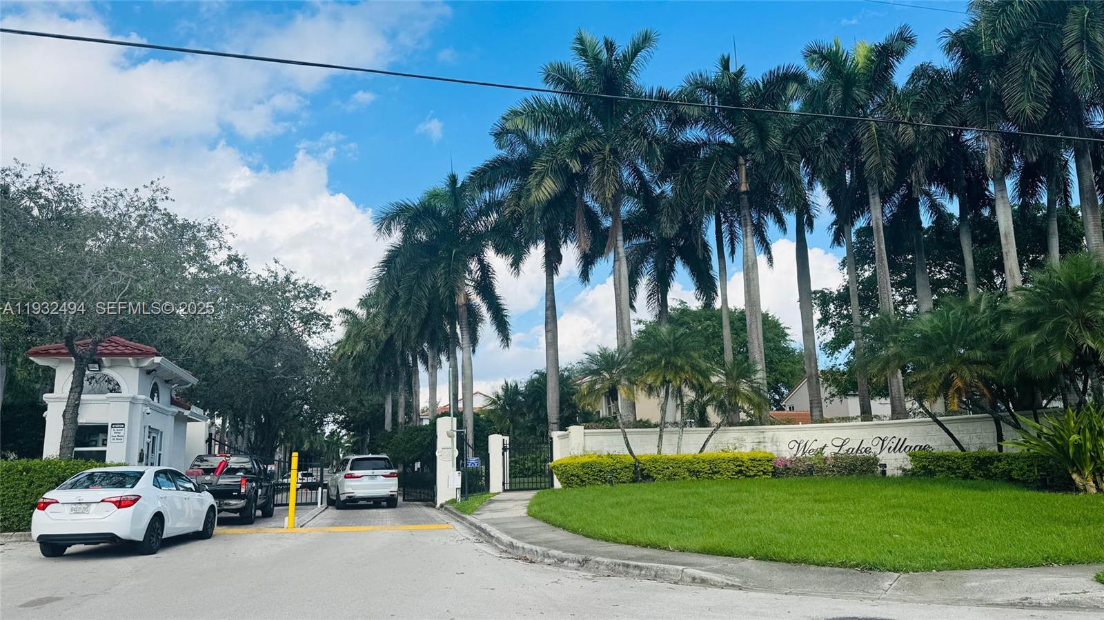 WEST LAKE VILLAGE PLAT - Residential Lease