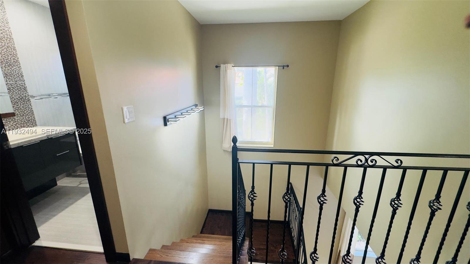 WEST LAKE VILLAGE PLAT - Residential Lease