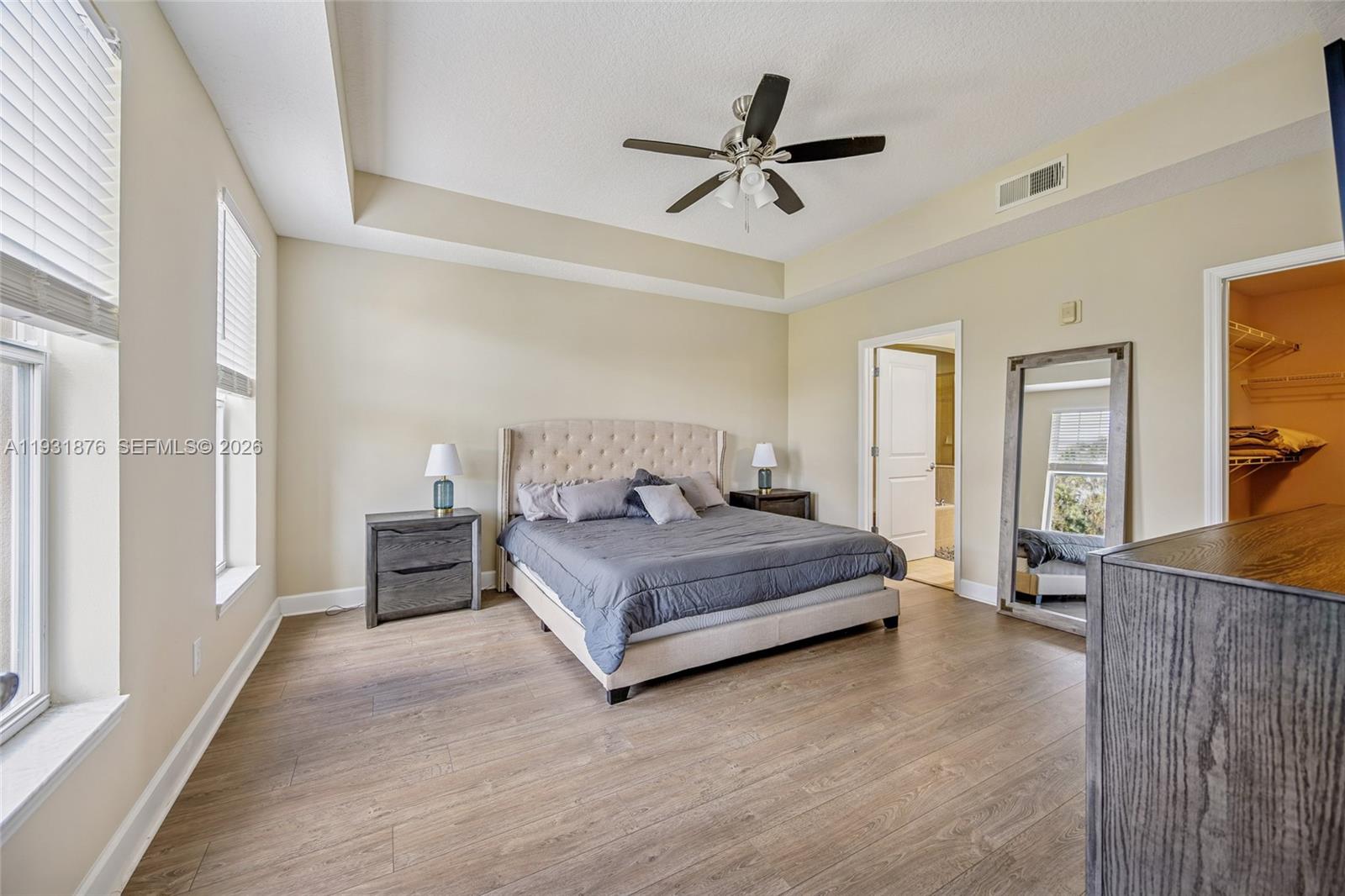 ARTISAN CLUB CONDOMINIUM P - Residential