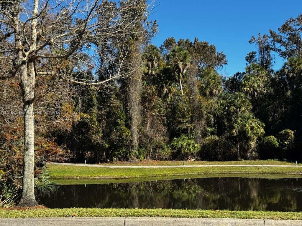 ARTISAN CLUB CONDOMINIUM P - Residential