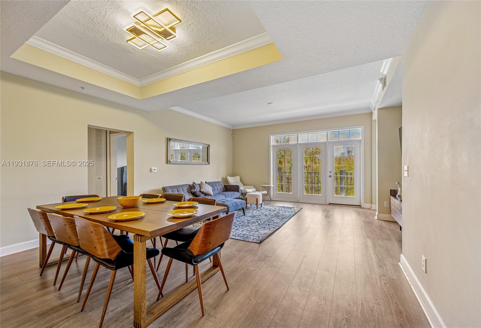 ARTISAN CLUB CONDOMINIUM P - Residential