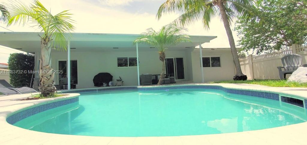 Photo of 1301 NE 42nd St, Oakland Park, FL 33334 (MLS # A11863732)