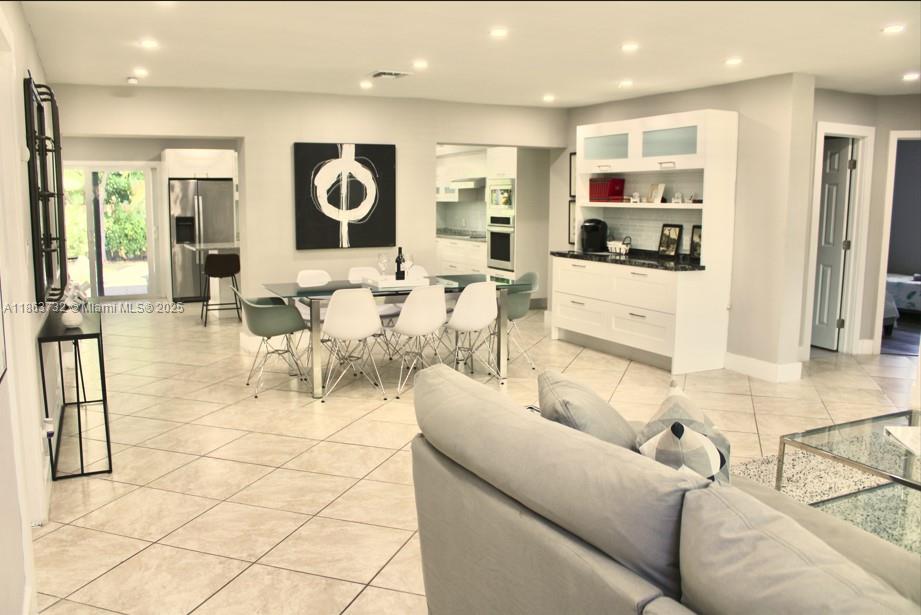 CORAL HEIGHTS SEC 2 - Residential