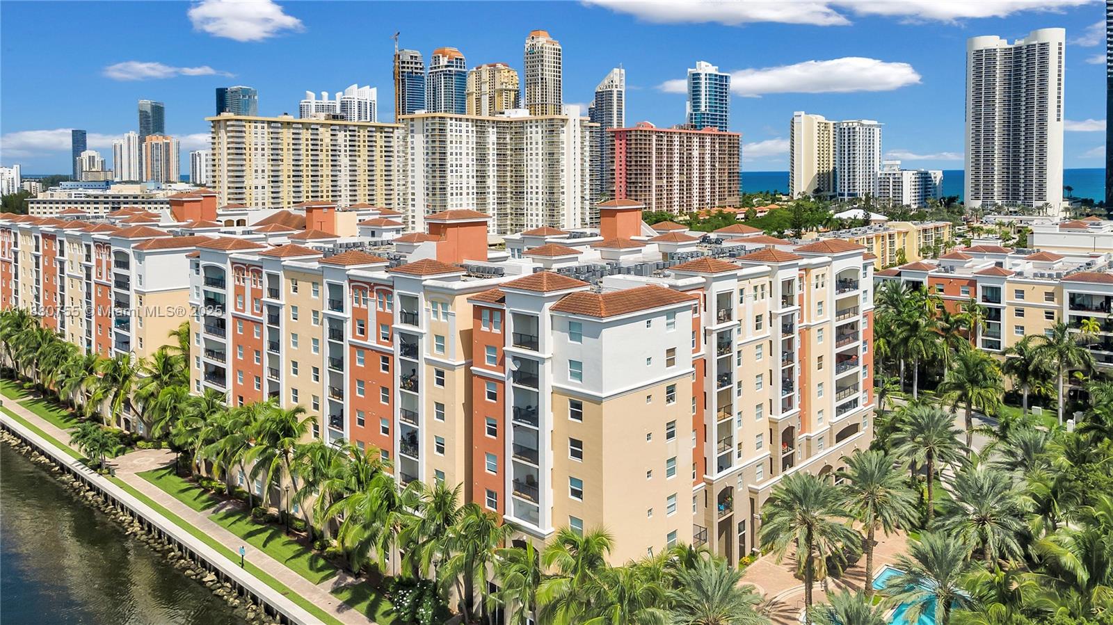 PORTO BELLAGIO CONDO - Residential Lease
