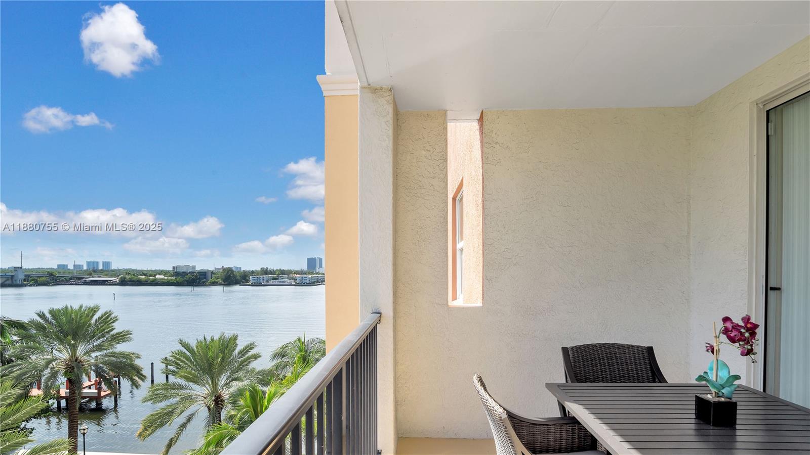 PORTO BELLAGIO CONDO - Residential Lease