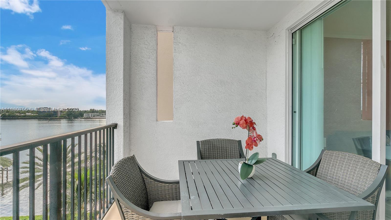 PORTO BELLAGIO CONDO - Residential Lease