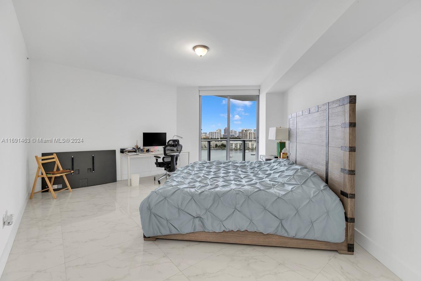 Marina Palms - Residential