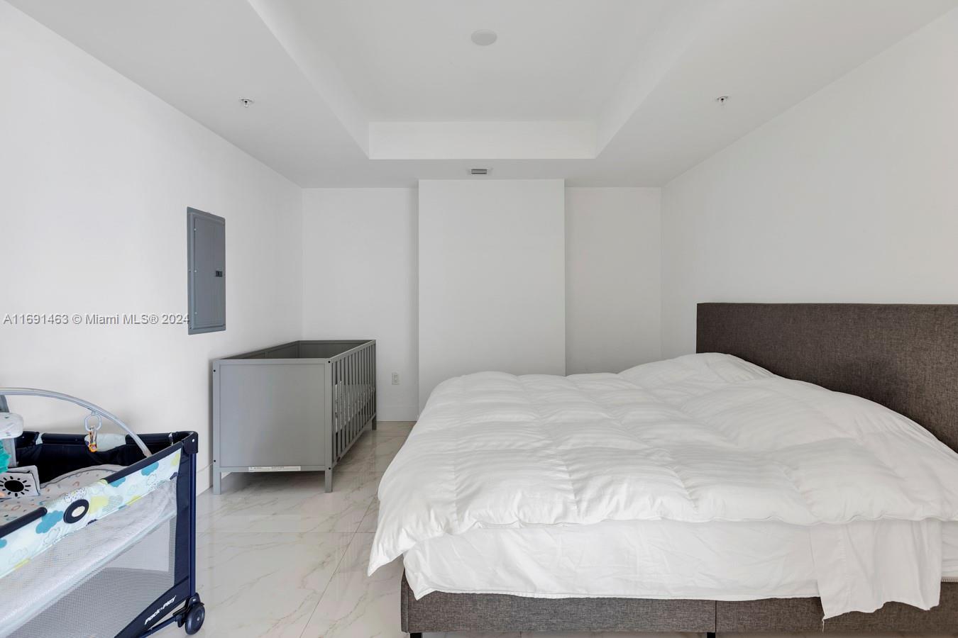 Marina Palms - Residential