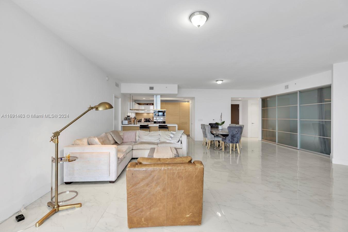 Marina Palms - Residential