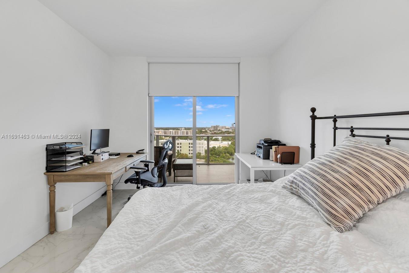 Marina Palms - Residential