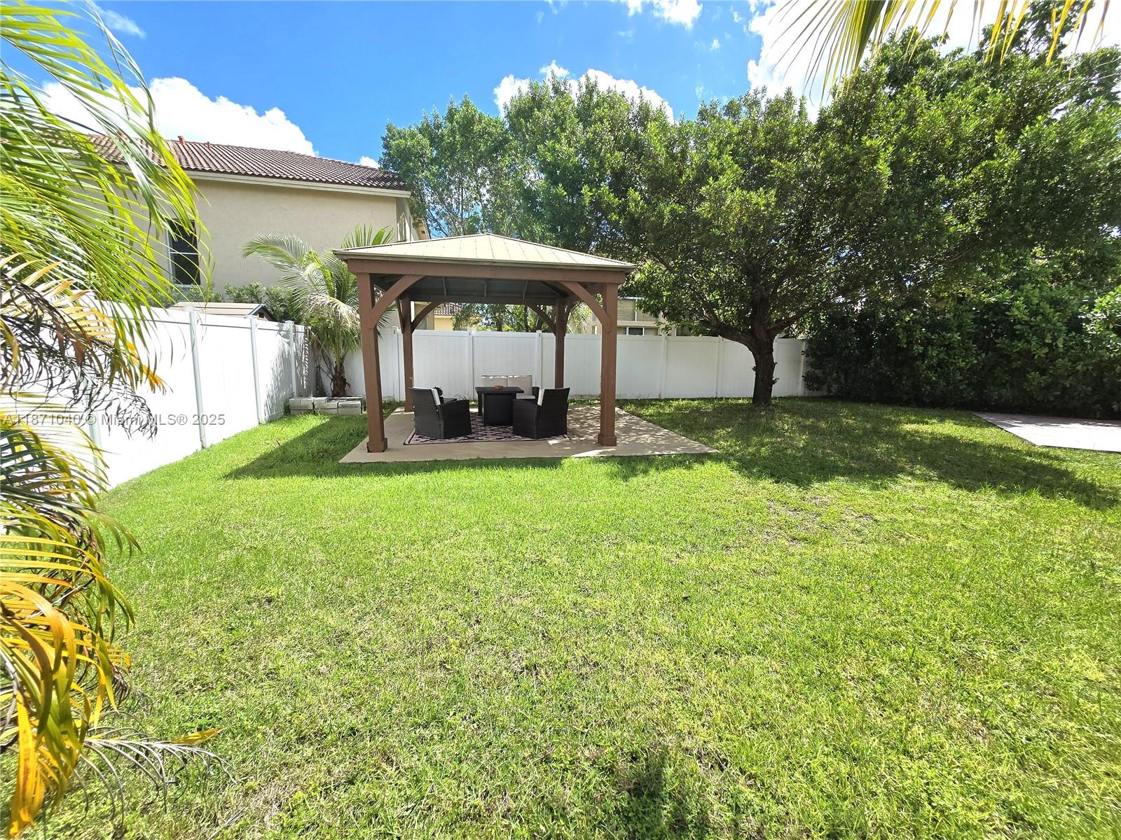 PORTOFINO ESTATES - Residential